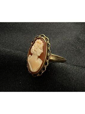 Vintage 10K Solid Gold PSCO Signed Cameo Ring